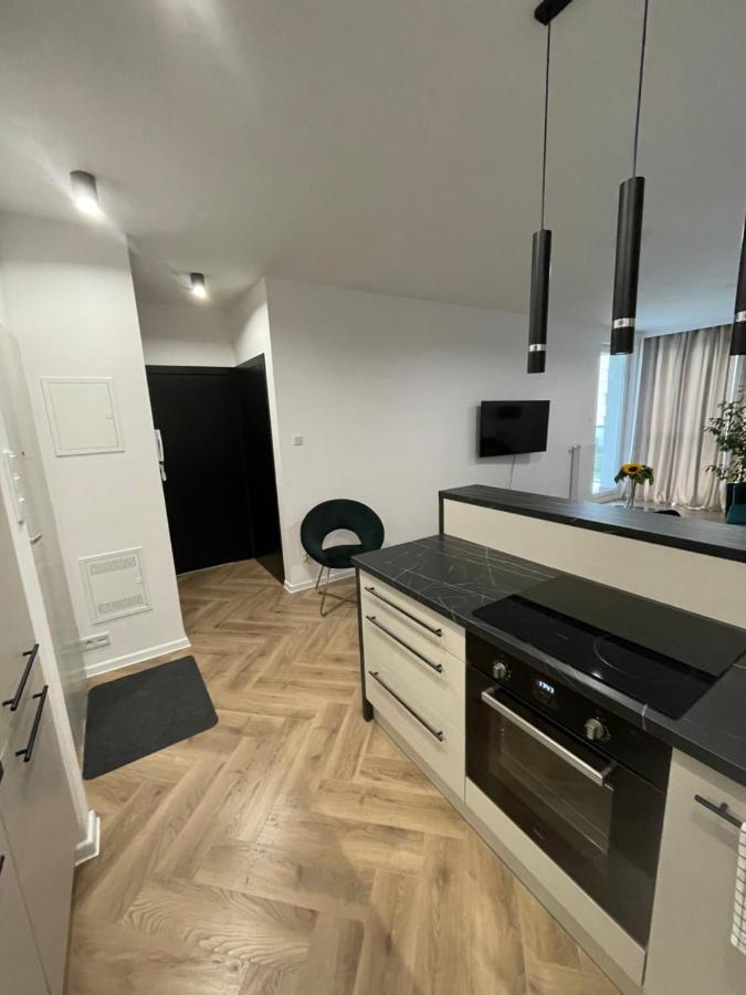 Smart Central Stay 2, Rynek, Sienkiewicza 24-Hour Check-In Zameldowanie Calodobowe Kielce Buitenkant foto